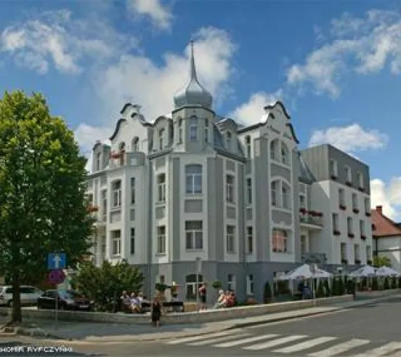 Bild: Durch einen Kururlaub Erholung finden – Im Angebot das Kurhotel Villa Anna Lisa