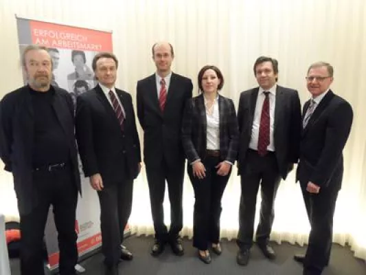 NEBA-Schnuppertage: Einzigartige Aktion für mehr Jugendbeschäftigung Bild: NEBA-Schnuppertage: Einzigartige Aktion für mehr Jugendbeschäftigung