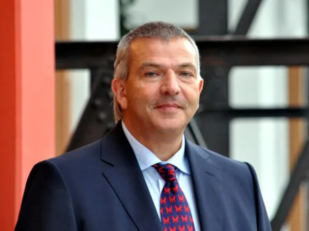 Bild: Interne Ressourcen beim On- und Offboarding aktivieren