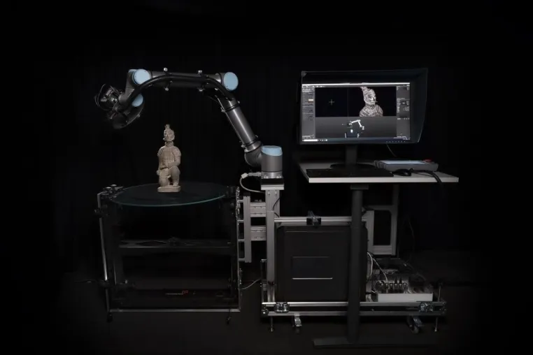 Bild: Fraunhofer IGD entwickelt Roboterarm, der eigenständig Kulturgüter in 3D scannt und kooperiert mit Phase One