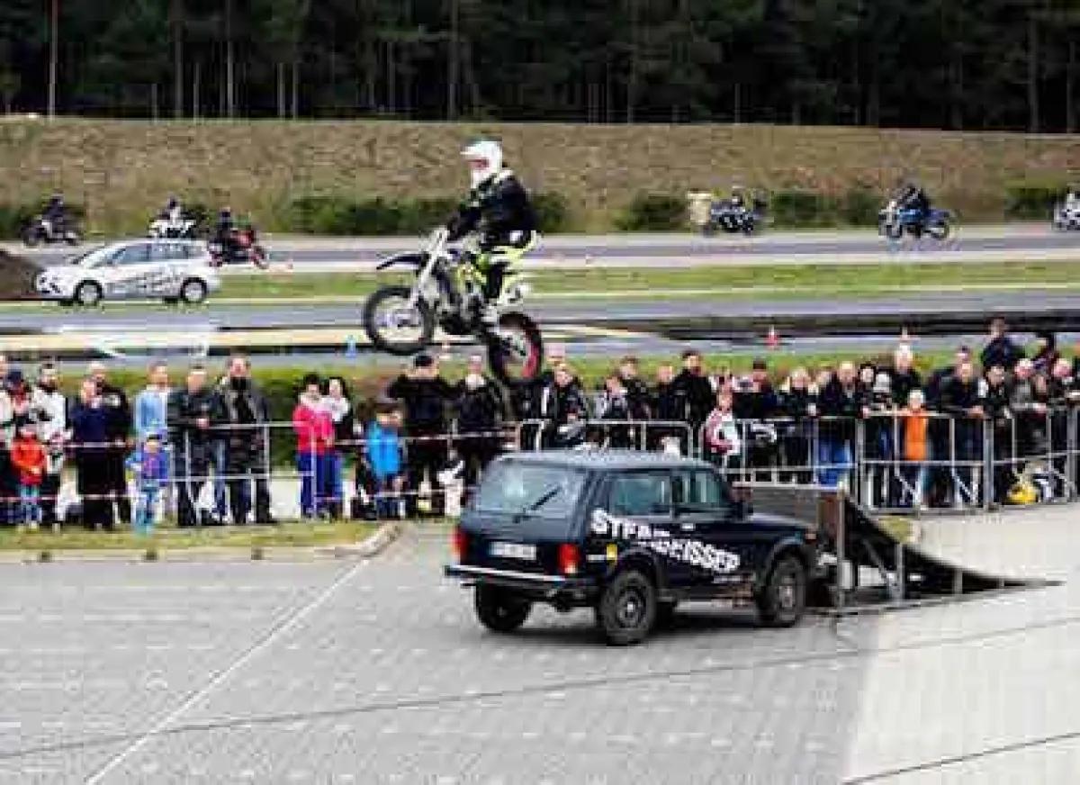 StartUp Day 2017 – Eröffnung der Motorrad-Saison in Linthe