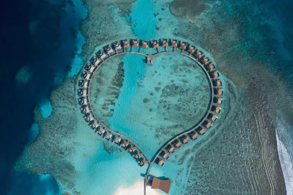 Bild: Radisson Blu eröffnet das erste Hotel auf den Malediven