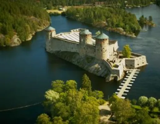 Noch Plätze frei - »Opernfestspiele in Savonlinna für Kurzentschlossene« Bild: Noch Plätze frei - »Opernfestspiele in Savonlinna für Kurzentschlossene«