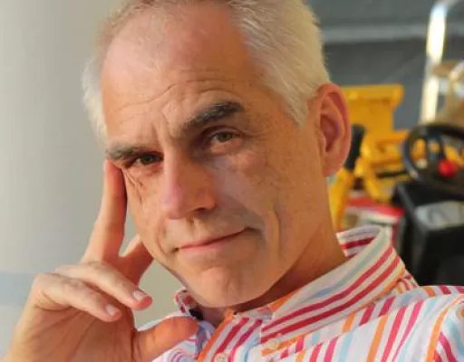 Bild: Platin Award für Outstanding Teaching an Winfried Prost