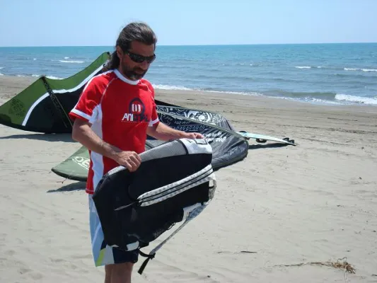 Bild: Fit mit 55 plus- Kitesurfen lernen für Senioren auf der Halbinsel Darss