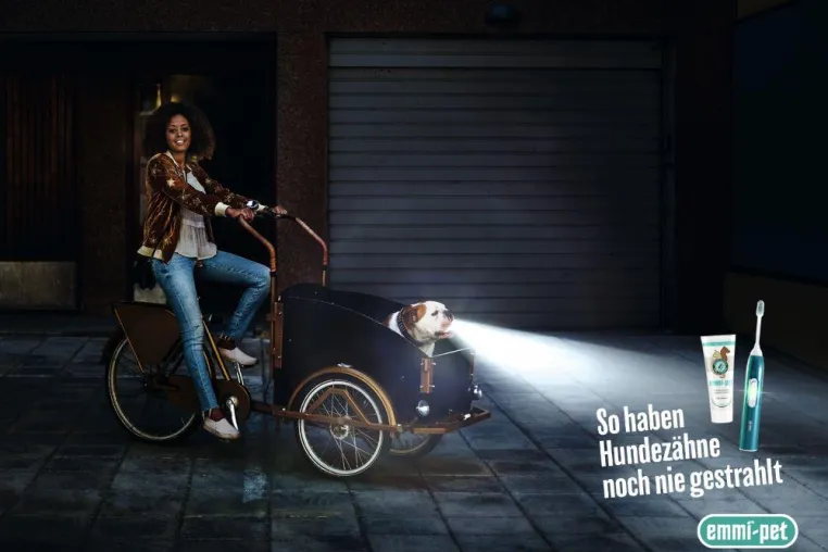 Schmittgall HEALTH bringt Marke emmi-pet zum Strahlen Bild: Schmittgall HEALTH bringt Marke emmi-pet zum Strahlen