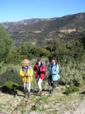 Neues Trekking durch die Sierra Nevada Bild: Neues Trekking durch die Sierra Nevada