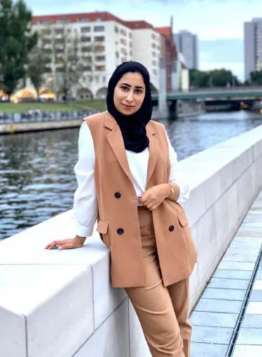 Bild: Frauen in Oman - selbstbewusst und zielorientiert