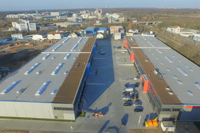 Bild: Immolox vermittelt Hallen- und Büroflächen im MULTIPARK Langen