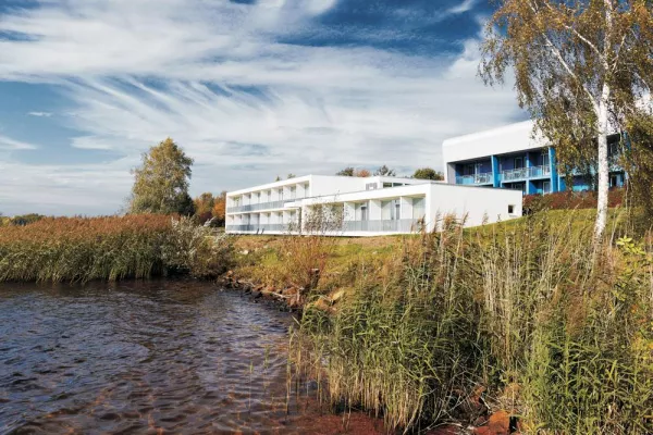 Bild: Zweites Flittern im Herbst am Senftenberger See