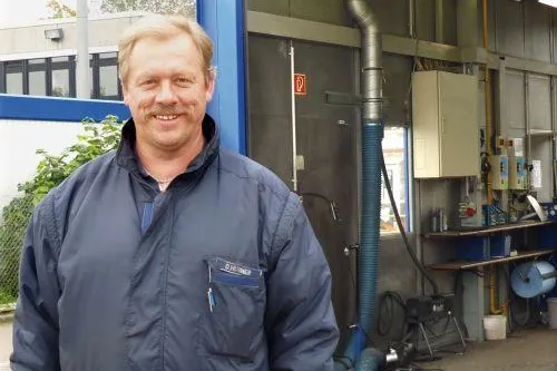 Silberhochzeit beim Pinneberger TÜV Bild: Silberhochzeit beim Pinneberger TÜV
