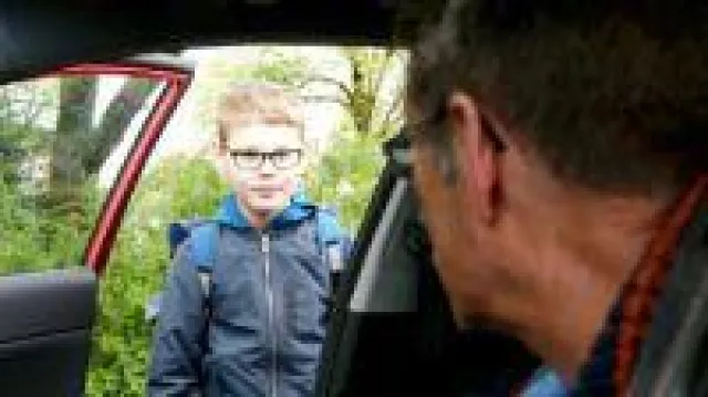 Bild: Geh nie mit einem Fremden mit!