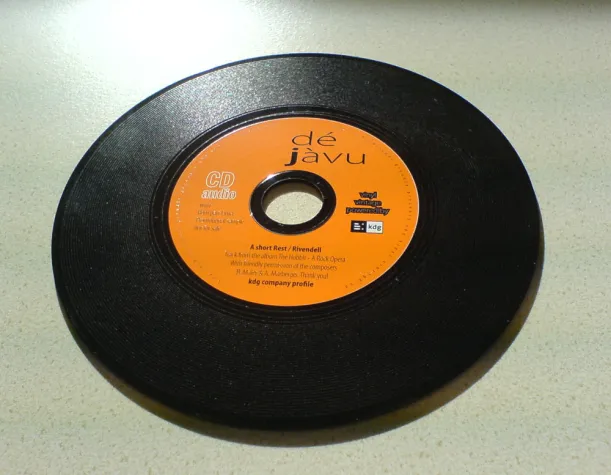 Bild: Vinyl is back - die CD im Vinyl-Look