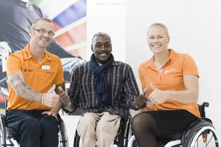 Kein Tag ohne Ziel! Rennrollstuhlfahrer Alhassane Baldé verstärkt das „Team Sopur Quickie“ Bild: Kein Tag ohne Ziel! Rennrollstuhlfahrer Alhassane Baldé verstärkt das „Team Sopur Quickie“
