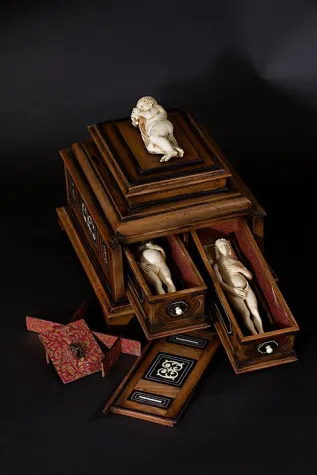 Vorbesichtigung 115. Int. Bodensee-Kunstauktion im Auktionshaus Michael Zeller Bild: Vorbesichtigung 115. Int. Bodensee-Kunstauktion im Auktionshaus Michael Zeller