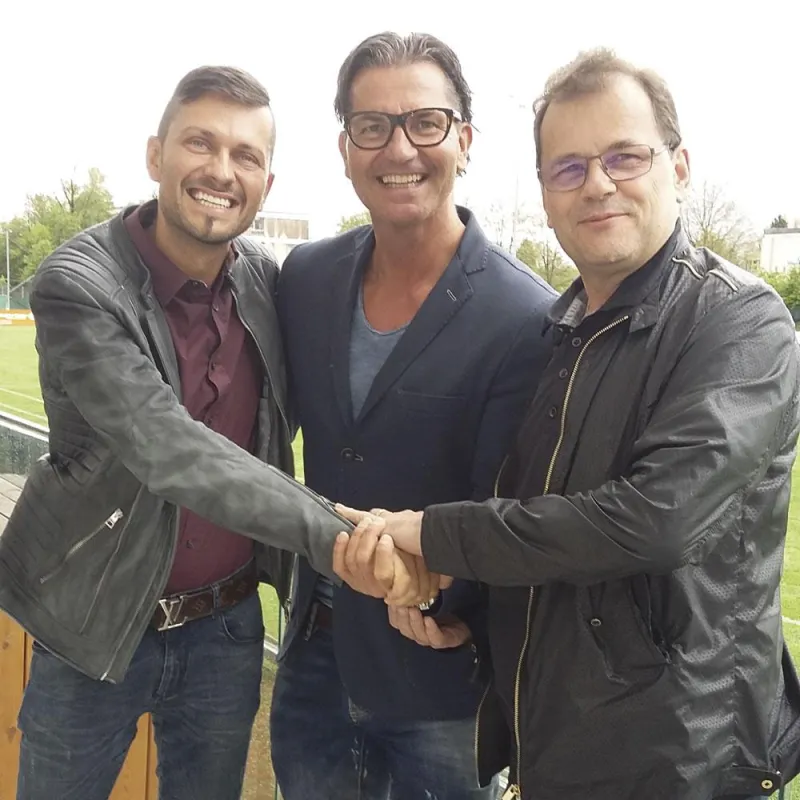 Freuen sich über die Zusammenarbeit: Jürgen Lueger, Gerald Baumgartner und Gerald Spiss
