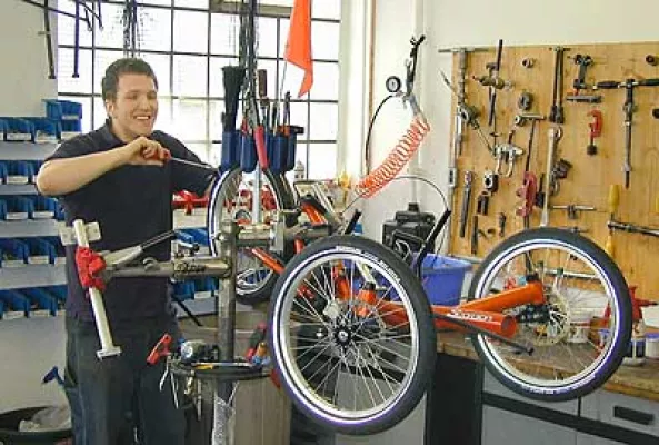 Fahrradfachhändler: HP Velotechnik bester Hersteller Deutschlands 2006 in Lieferantenbewertung Bild: Fahrradfachhändler: HP Velotechnik bester Hersteller Deutschlands 2006 in Lieferantenbewertung