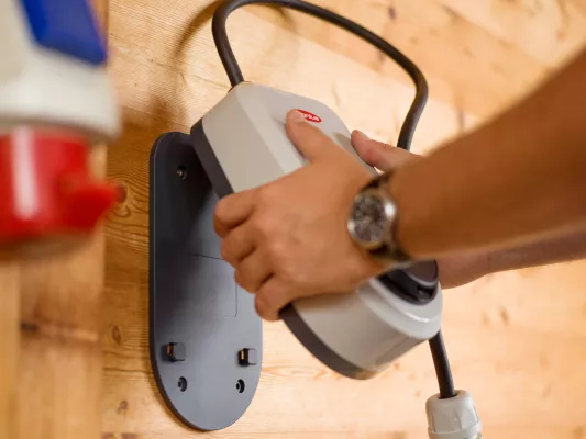 Bild: Wattpilot - Neue Fronius Ladelösung für Elektroautos