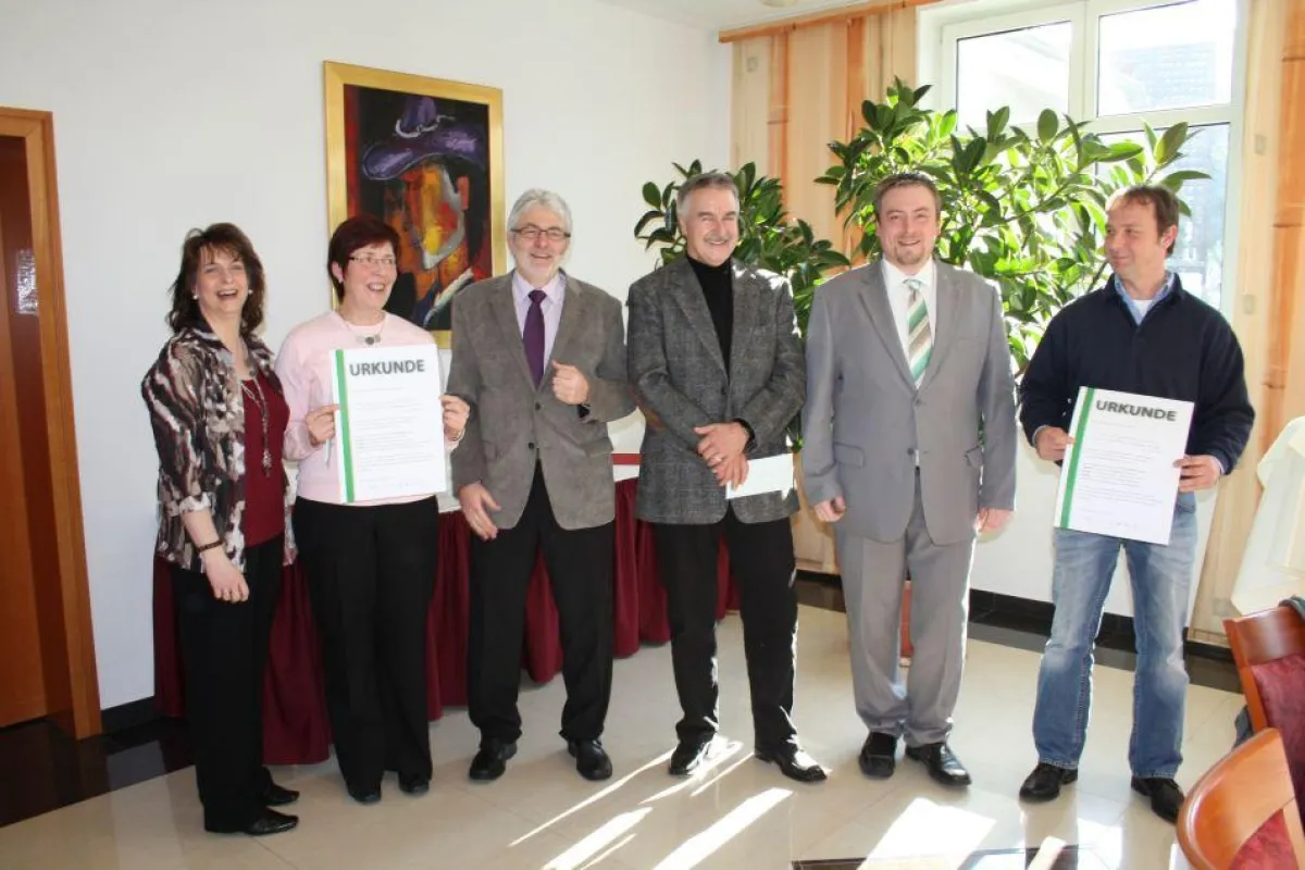 v.l.n.r.Silke Krajewski, Annerose Lambrecht, Klaus Dinges, Hans Bischoff, Björn Dinges, Rainer Thorn