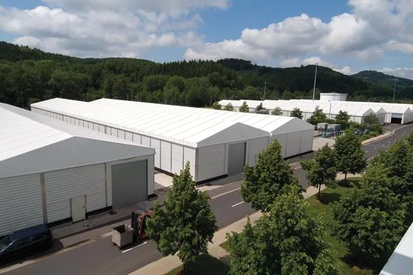 Bild: Schnellbauhallen als wirtschaftliche Alternative