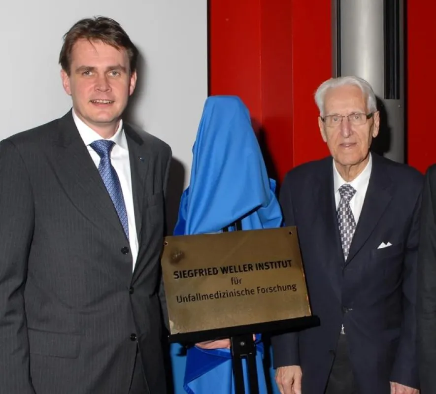 Universitätsprofessor Ulrich Stöckle und Professor Siegfried Weller
