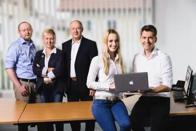 Bild: Inhaberwechsel beim Familienbetrieb mit Online-Shop