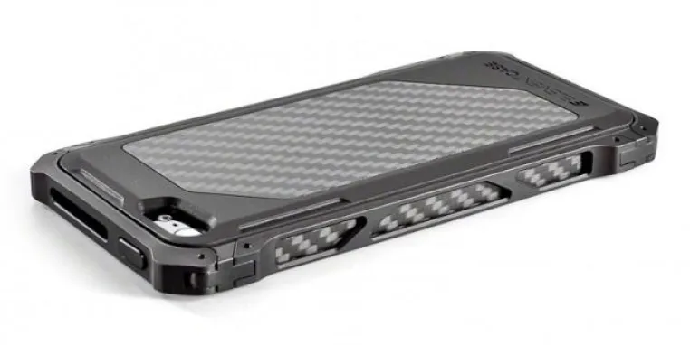 Bild: arktis.de vertreibt neue LUXUS iPhone 5 Hülle von Element Case
