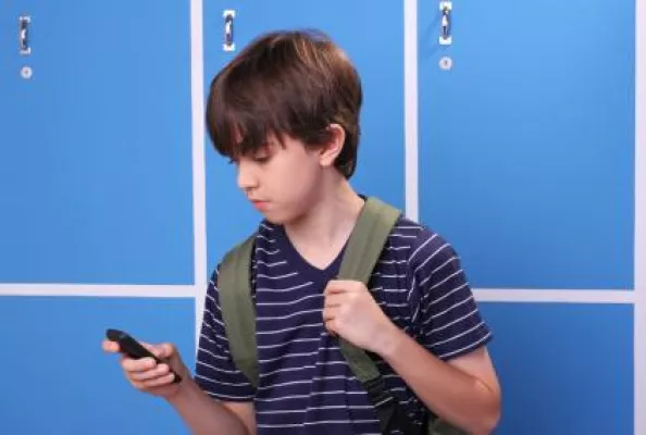 Bild: Hilfe, mein Kind will ein Smartphone