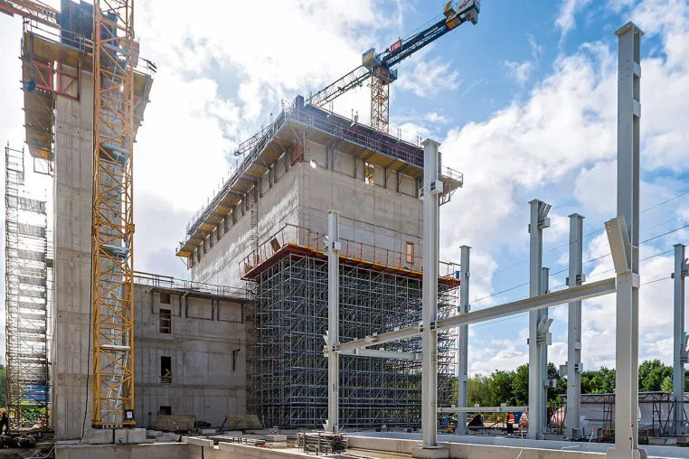 Bild: Bauen für umweltgerechte Klärschlammverwertung