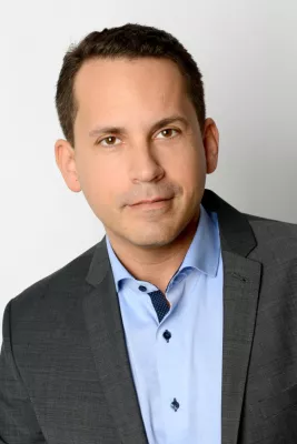 Bild: Brillengläser made in Viersen