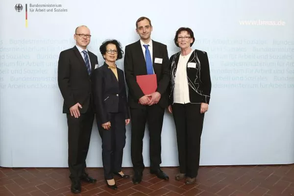 Bild: Heinz von Heiden GmbH Bauleistungszentrum als Unternehmen mit Weitblick ausgezeichnet