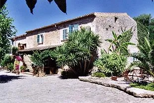Bild: BAD FINCA -  Blocherer Schule München veranstaltet Gestaltungskurs auf Mallorca