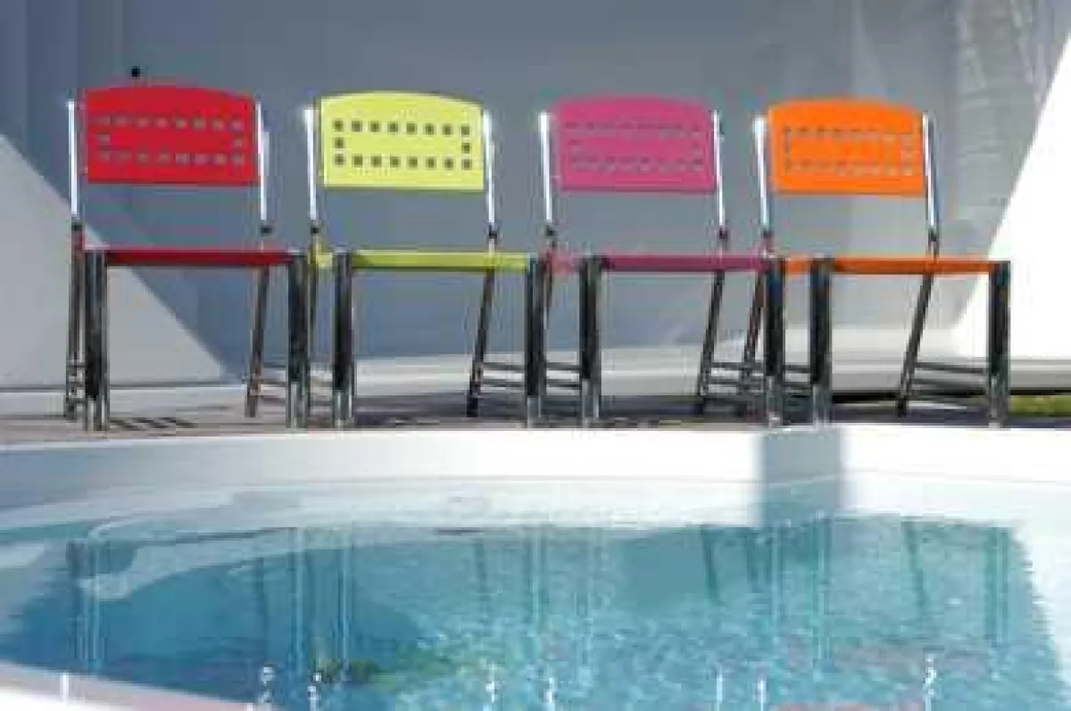 Kunterbunt mit der Farbvielfalt von CORIAN®