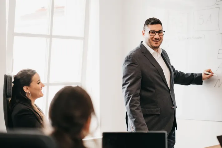 Bild: Mit klugem Konzept gegen den Personalmangel