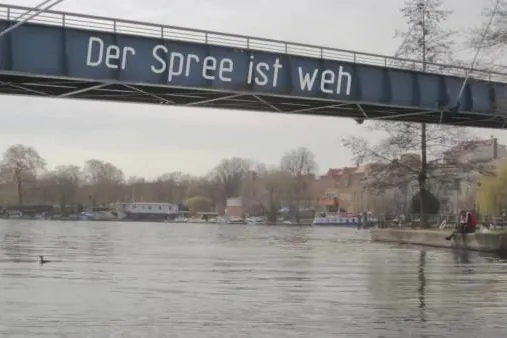Bild: „Flussversöhnung“ - ein Diskussions- und Badefilm