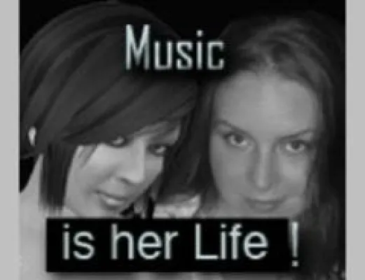 Therese Åhs alias Natalie Moody präsentiert am 29. Juli neue Songs im VMOA Bild: Therese Åhs alias Natalie Moody präsentiert am 29. Juli neue Songs im VMOA