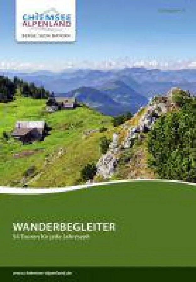 Titelbild des neuen Wanderbegleiters vom Chiemsee-Alpenland Tourismus
