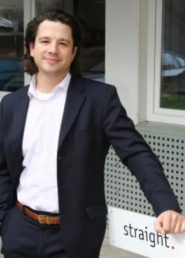 Bild: straight. verstärkt sich mit Management Supervisor Patrick von Ferenczy