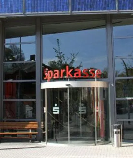 Bild: Größtmögliche Kostentransparenz und Sicherheit für die Kreissparkasse Weilburg