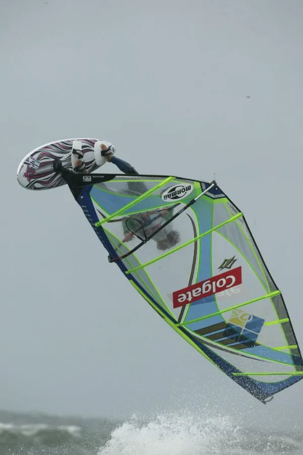 Beim Colgate World Cup Sylt mesen sich die besten Windsurfer der Welt