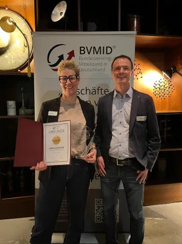 Bild: Stuttgarter Mittelstandsexpertin erhält bundesweite TOP100-Auszeichnung