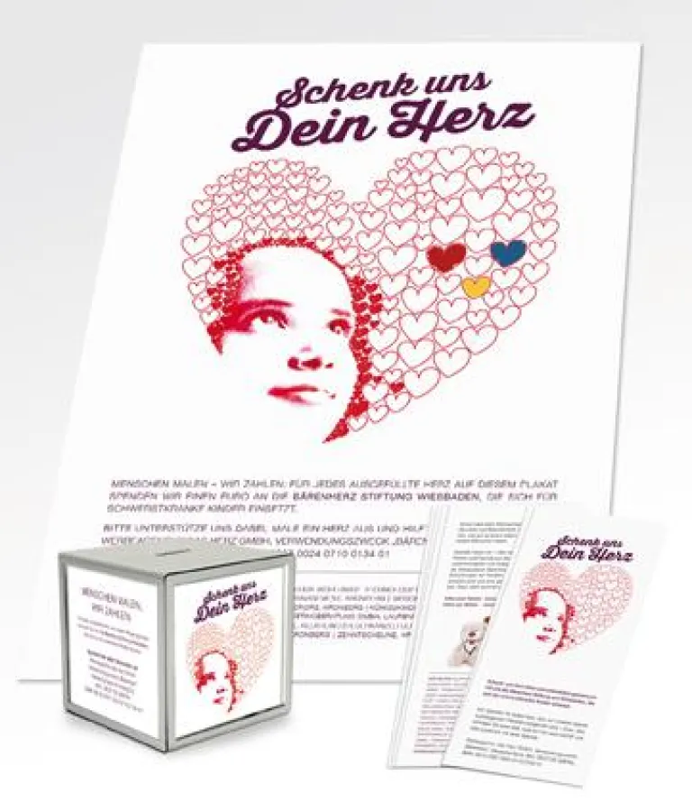 Plakat, Flyer und Spendenbox zur Aktion ?Schenk uns Dein Herz?