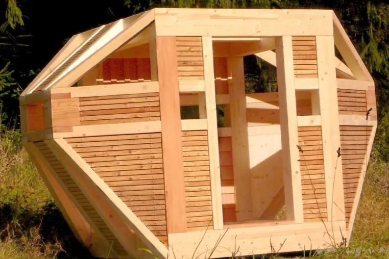 Holzbau und Emotionen gehören zusammen - Netzwerk GSN stellt seine Holzkapsel vor Bild: Holzbau und Emotionen gehören zusammen - Netzwerk GSN stellt seine Holzkapsel vor