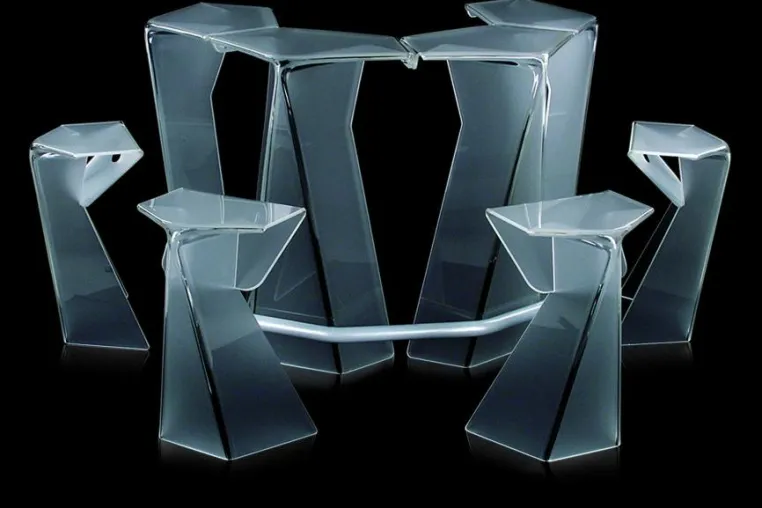 Bild: Designmöbel aus Acrylglasdesign