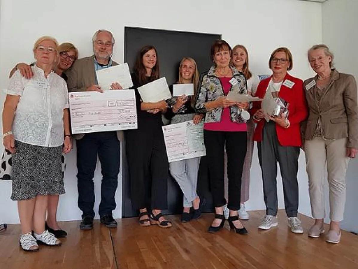 Stimmengleichheit bei Jungautoren (Literaturwettbewerb)