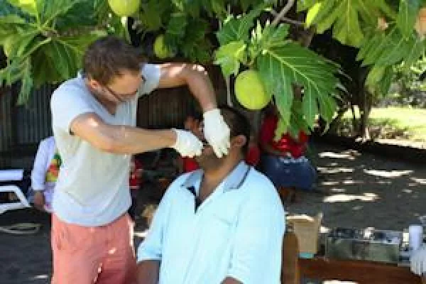 Bild: Bauer & Reif Dental, München, unterstützt weltweite zahnmedizinische Hilfsprojekte