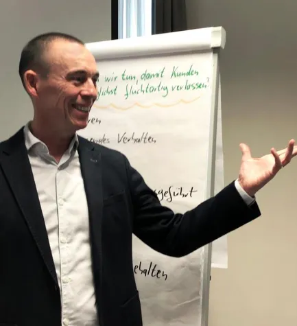 Trainerausbildung, Darmstadt: Neue, offene Fachtrainer-Ausbildung startet Bild: Trainerausbildung, Darmstadt: Neue, offene Fachtrainer-Ausbildung startet