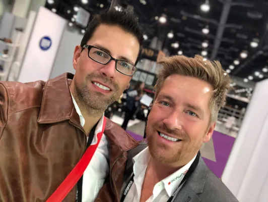 Bild: Erfolgreiche Messe: Übergrößen-Spezialist schuhplus auf der MAGIC in Las Vegas