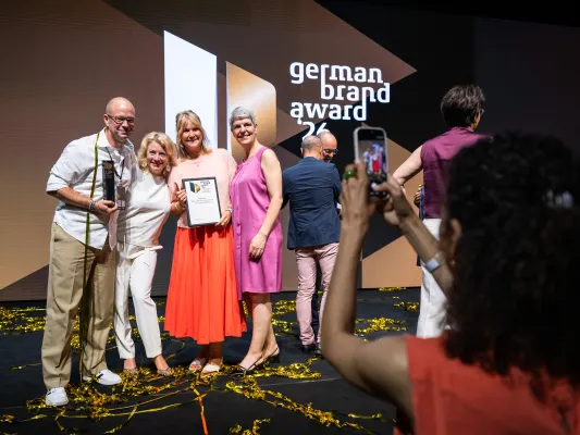 Bild: AUMOVIO gewinnt „Best of Best“ und Gold beim German Brand Award