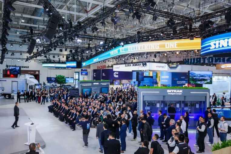 Bild: Shandong Heavy Industry präsentiert New-Energy-Lösungen auf der IAA Transportation 2026